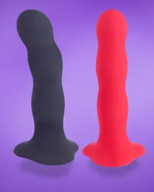 Bouncer Dildo - Dildó mozgó golyókkal a belsejében