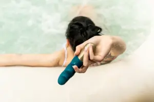 FUN FACTORY Stronic Petite - Mini vibrátor - Image 11