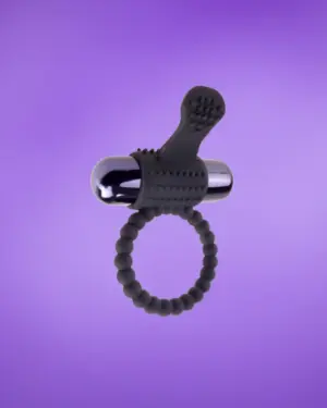 Fantasy C Ring - Vibrációs péniszgyűrű (fekete)