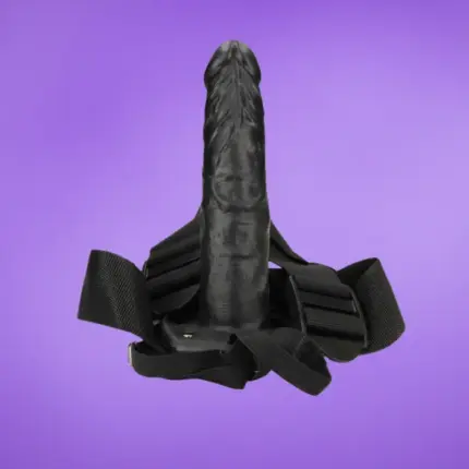 Realrock 8" - Felcsatolható dildó (fekete) - 20,5cm