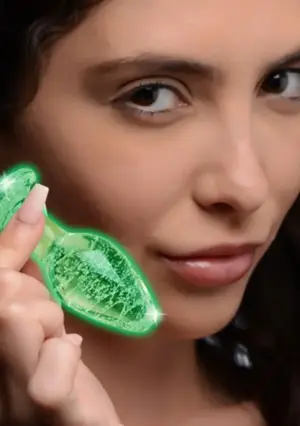 Booty Sparks Glow in the Dark - Üveg anál dildó (áttetsző) - kicsi - Image 3