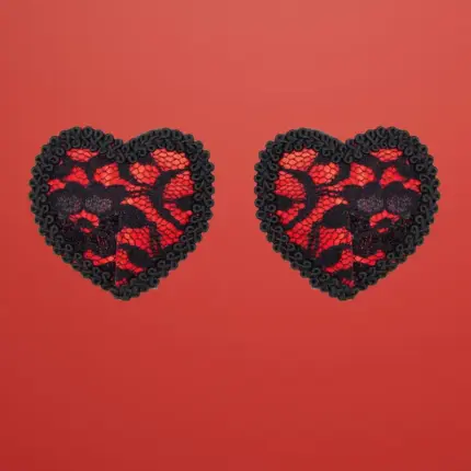 Fetish Addict - Csipke mellbimbódísz (fekete-piros)