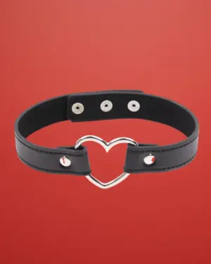 Fetish Addict - Szivecskés nyakörv (fekete)