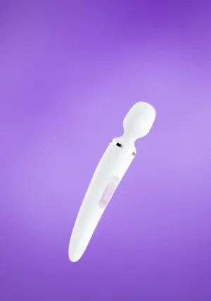 Satisfyer Woman Wand - Akkus, vízálló masszírozó vibrátor (fehér)