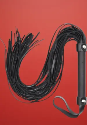 Ohmama - Korbács ezüst szegecsekkel (fekete)