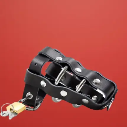 Ohmama - Pénisz kaloda lakattal ( fekete)