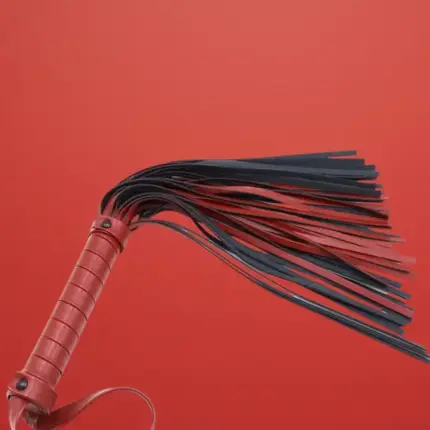 Latetobed - Extra puha korbács (fekete-bordó) - 40 cm