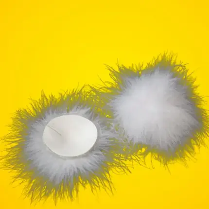 Latetobed - Tollas mellbimbó dísz (fehér)