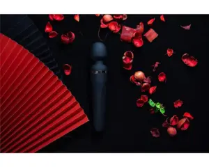 LOVENSE Domi 2 - okos masszírozó vibrátor (fekete) - Image 5