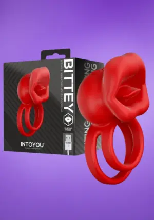 Intoyou Bittey - Akkus péniszgyűrű nyelvvel (piros)